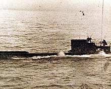 80-G-700006 Battle of the Atlantic. German Submarine U-233 about to be rammed by USS Thomas (DE 102).jpg