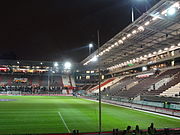 Süd- und Haupttribüne des Millerntor-Stadions