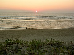 Coucher de soleil sur la plage à Mimizan (Landes)