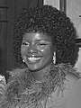 1943: Gloria Gaynor