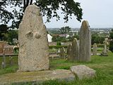 Menhir mit Brüsten an der Castel Church, Guernsey