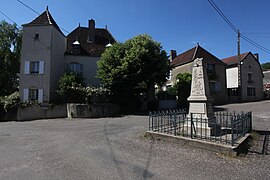 Malans, monument - img 43615.jpg