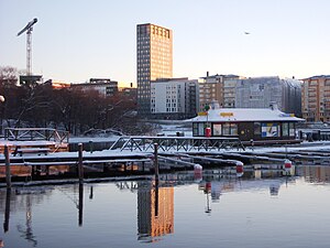 Västra tornet från Pampas Marina, december 2010