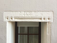 Saarburg Laurentiusberg 39 Lintel 1624.jpg