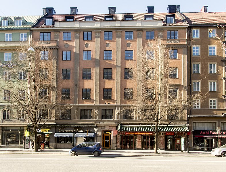 File:Vargen 9, Stockholm.jpg