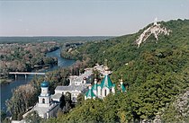 Lavra Donetsjoen äärellä.