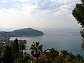 Blick auf das Cap Ferrat von Villefranche-sur-Mer aus gesehen