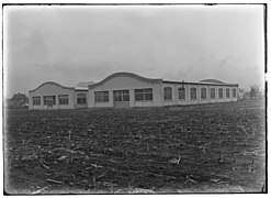 Exterior view of the Wright Company factory; Dayton, Ohio-1911.jpg