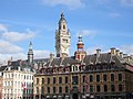 Grande_Place,_Bourse_du_travail_et_beffroi_Lille_2