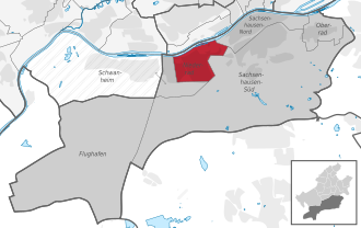 Carte situant le quartier (en rouge) au sein l'arrondissement (en gris foncé) et du reste de la ville (en gris clair)