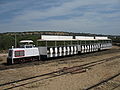 Kereta wisata bersistem Decauville di Costa da Caparica, Portugal