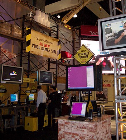 A Yahoo! Games booth at E3 2005.