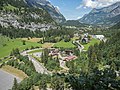 Blick auf die Talstation Sunnbüel von der Zufahrt ins Gasterntal