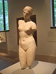 Statue der schaumgeborenen Aphrodite aus dem zweiten Jahrhundert v. Chr. (Metropolitan Museum of Art, New York City)