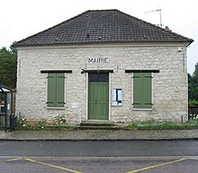 Neufchelles mairie.jpg