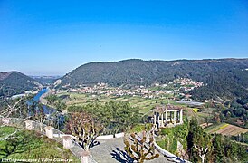 Mirante Emídio da Silva - Penacova - Portugal (49842047256).jpg