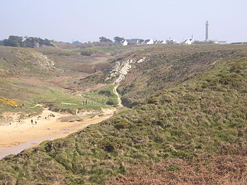 Tour-tan ar Goulfar, er pelloù.