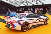 CSL Hommage aux couleurs de la voiture de sport (2)