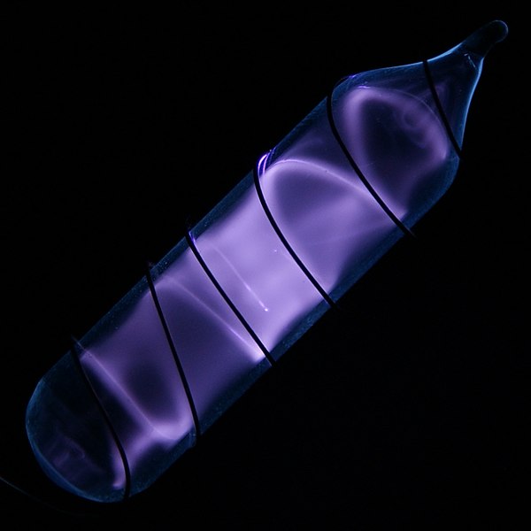 File:Hydrogenglow.jpg