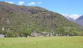 Ansicht von Süden, links der Torre Palas