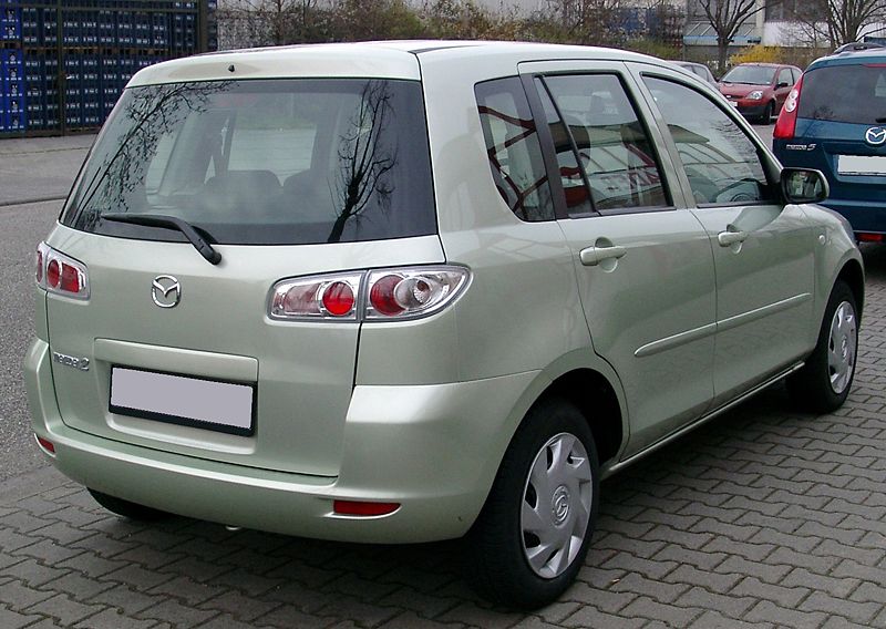 File:Mazda 2 rear 20080306.jpg