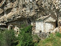 Le haut ermitage de Saint-Sava