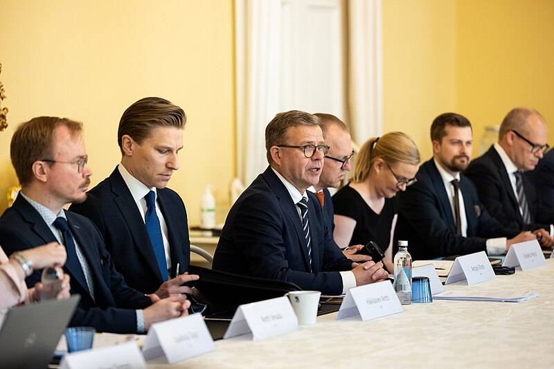 File:Puolustusviennin pyöreän pöydän keskustelu 25.6.2024 - 7.jpg