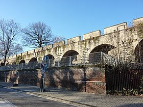 Arkadennischen der Kölner Stadtmauer, um 1180