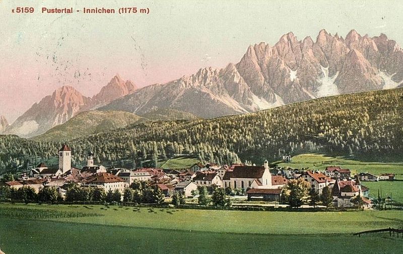 File:Innichen (San Candido), circa 1910.jpg