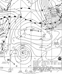 Bodenluftdruckkarte der NOAA am 5. Dezember, 12 Uhr UTC