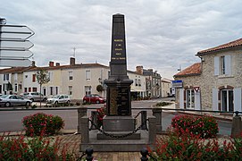 Monument aux morts.