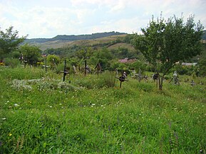 Cimitirul bisericii catolice din Leghia