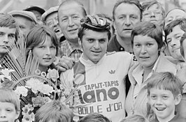 Eddy Vanhaerens na zijn overwinning in de Grote Prijs Raf Jonckheere 1979 in Westrozebeke.