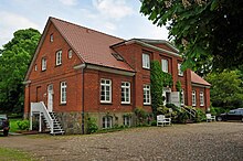 Krimvitz, Gutshaus (2013-06-02), by Klugschnacker in Wikipedia (1).JPG