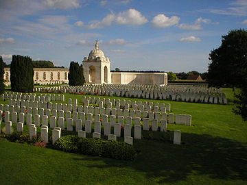 Bered soudarded ar C'hommonwealth, Tyne Cot e Passendale, ur rann eus Zonnebeke