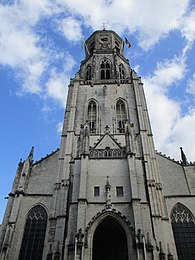 Vooraanzicht Sint-Gummaruskerk te Lier