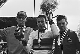 Erepodium van het wereldkampioenschap van 1984 te Oss, met voorts Hennie Stamsnijder (2e) en Albert Zweifel (3e).