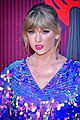 Taylor Swift, ca sĩ kiêm sáng tác nhạc.