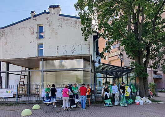 Activists of the "Razdelny sbor" project (Separate Collection) collect fractions that cannot be handed over everywhere