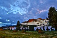 Potala Palace (Lhasa) Author: 曾宇峤