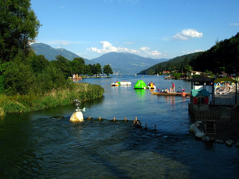 File:Seeboden Seebach 2008 0822.JPG