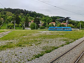 TMK 2300 na tramvajskom okretištu Gračansko Dolje, pogled prema žičari