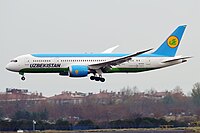 Uzbekistan Airways, UK78701, Boeing 787-8 Dreamliner (31591515570).jpg