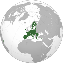 An orthographic projection of the world, highlighting the European Union and its Member States (green).