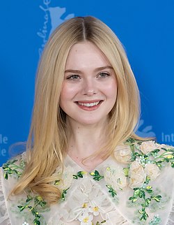 Elle Fanning Berliinin elokuvajuhlilla 2020.