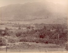 Dataran sekitar Malangbong dekat Garut, dengan latar belakang Gunung Cakrabuana