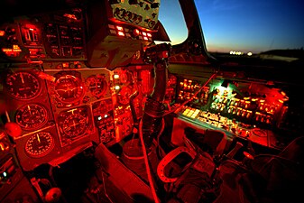 Cockpit av en MiG-31B.