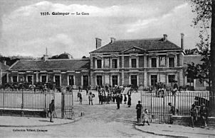 Vers 1900, la cour des voyageurs.