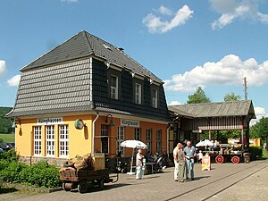 Station Herscheid-Hüinghausen, thans in gebruik bij de Märkische Museums-Eisenbahn