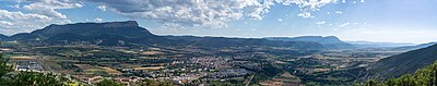 Thumbnail for File:Panoramic view of Jaca.jpg